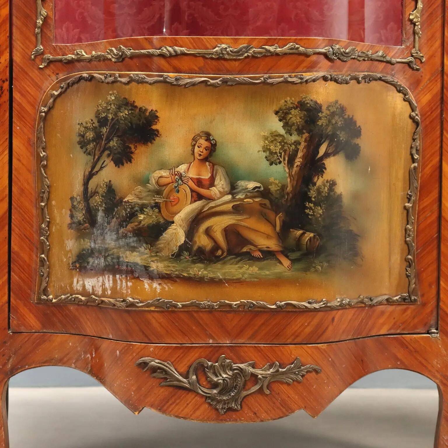 Antique rosewood display cabinet, baroque style, Italy, 20th century.