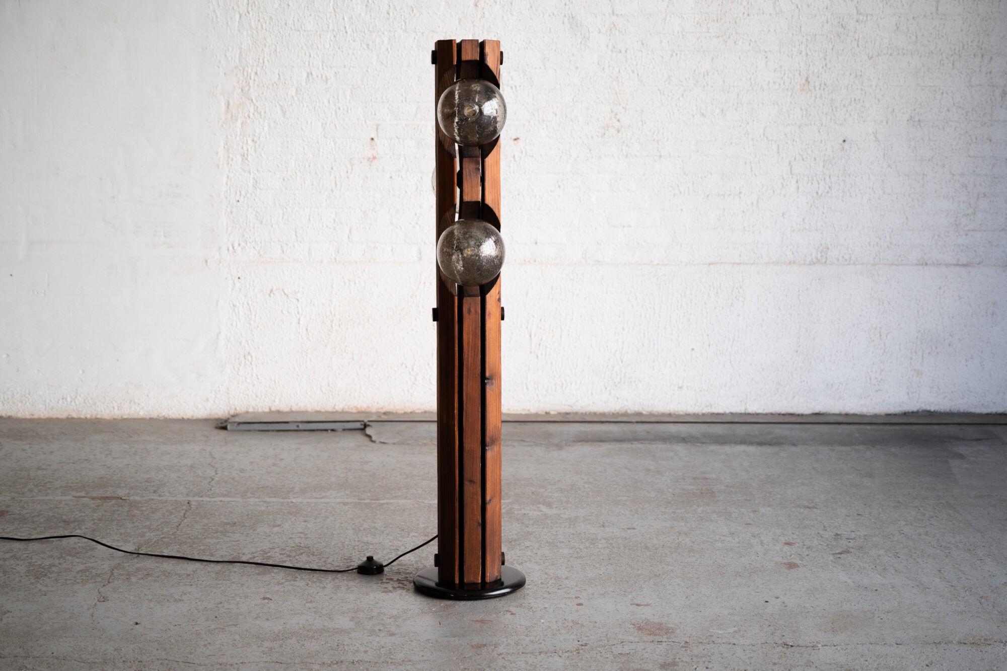 Brutalist floor lamp by Temde Leuchten