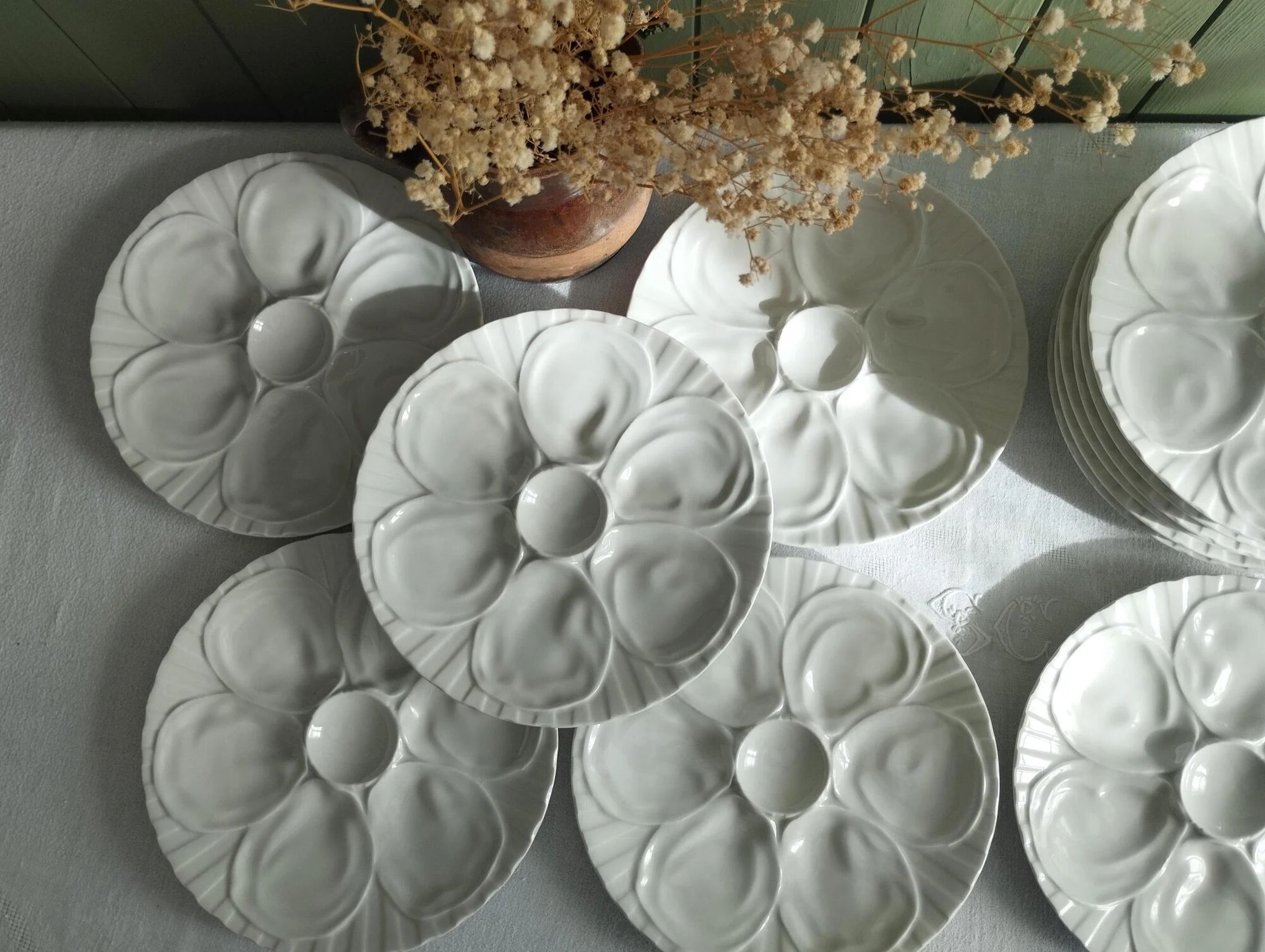 Lot de 6 assiettes à huîtres en porcelaine de Pillivuyt