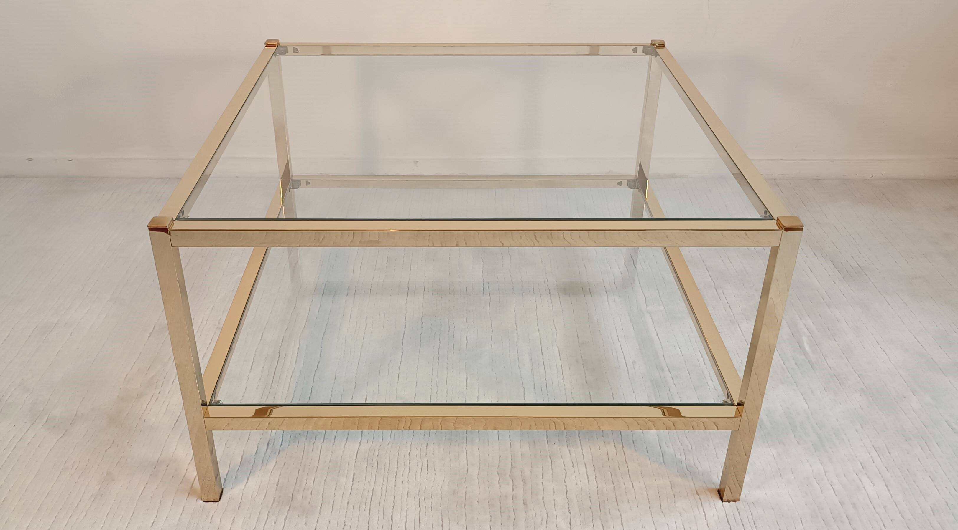 Italian 1970'S coffee table in brass and glass with 2 trays