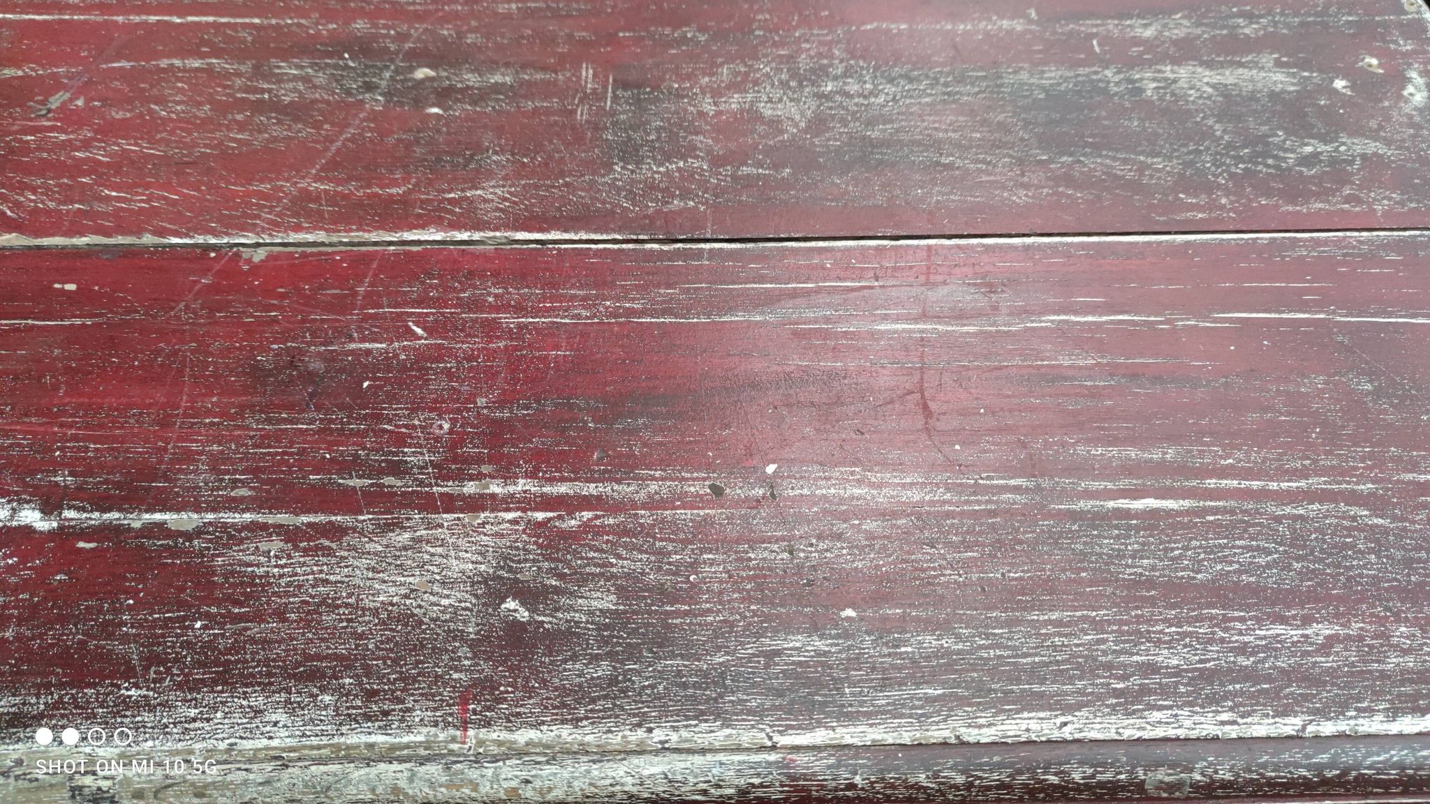 Bank oak counter patina wine lees old icehouse Henri ASSET