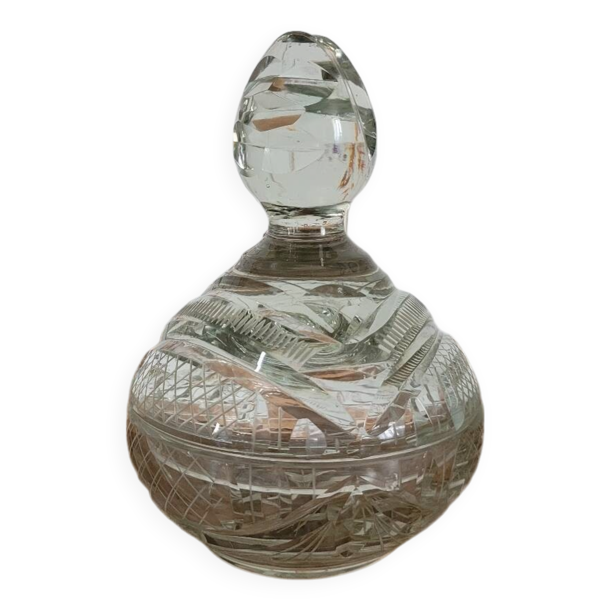 Chiseled crystal candy box