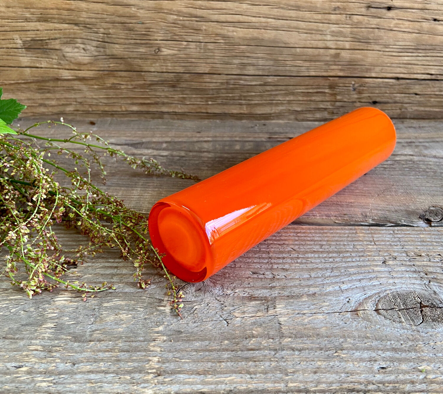 Vase tube vintage en verre orange