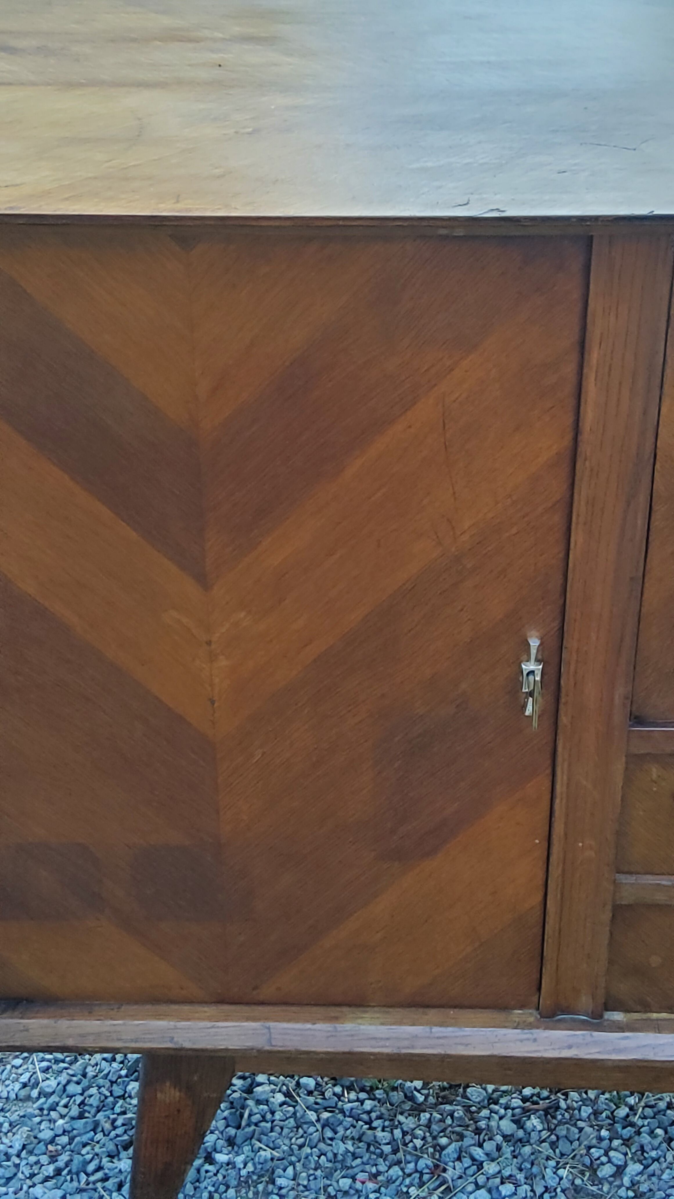 Vintage gold oak row feet compass from the 50s