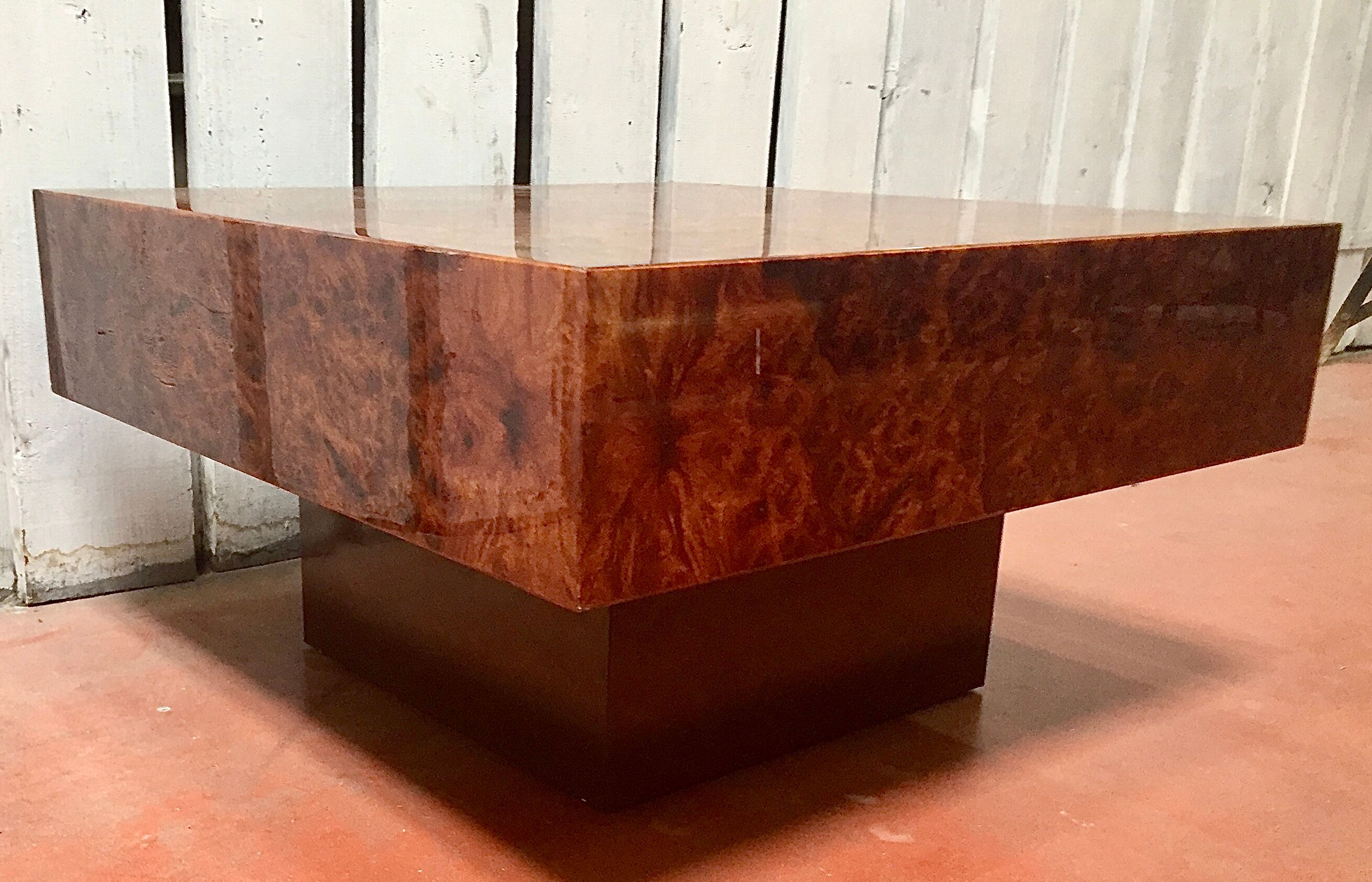 Elm magnifying glass coffee table