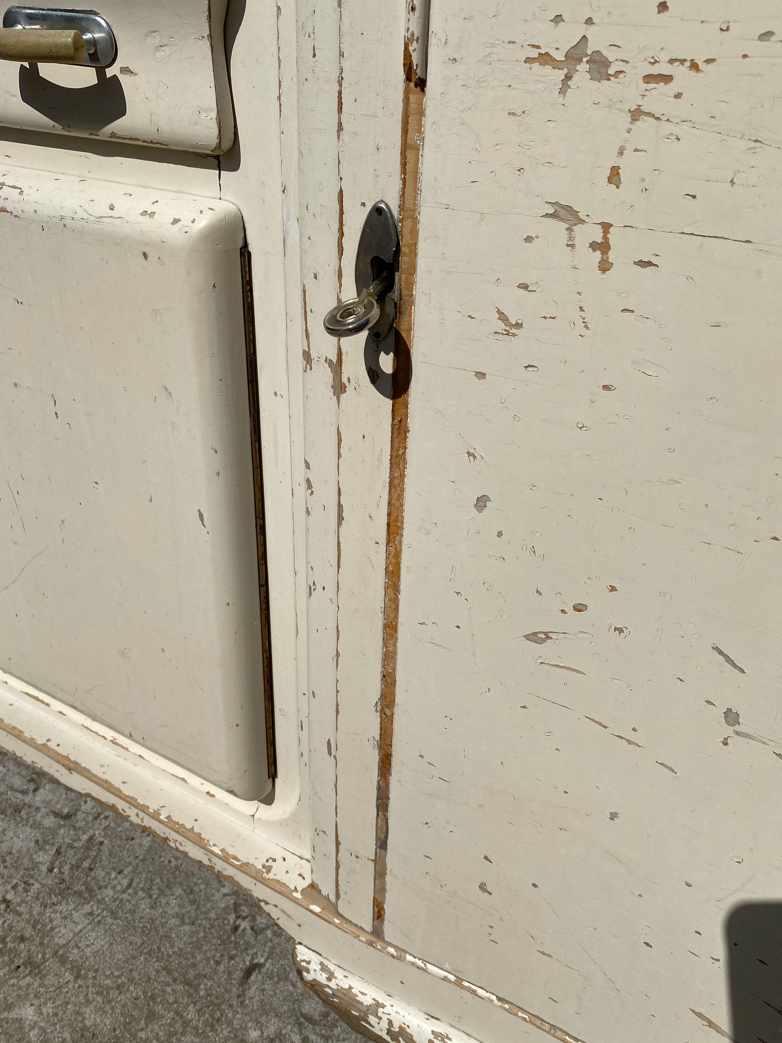 Two-body buffet Kitchen Keller