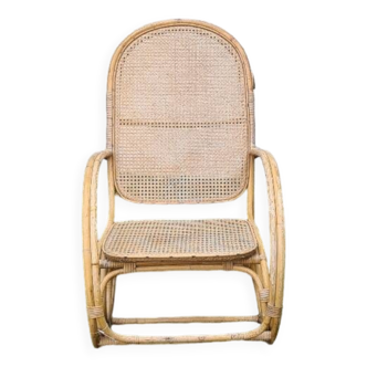 Rocking chair en rotin et cannage