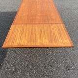 Niels calf otto dining table with extensions