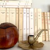 Brass candle holder with handle