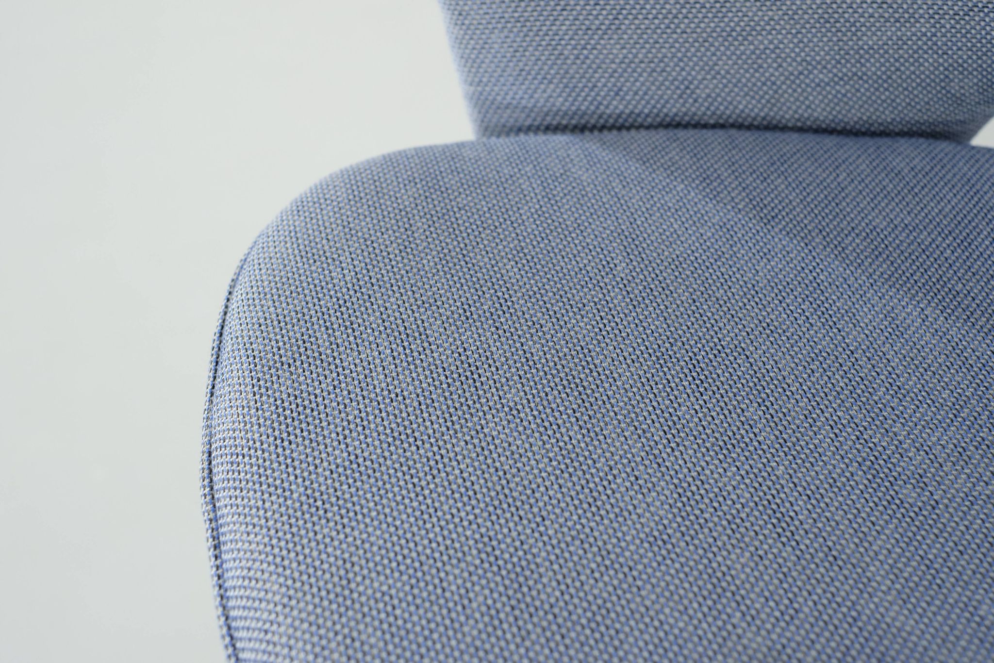 “Conference” armchair by Eero Saarinen produced by Knoll for IBM, USA 1957.