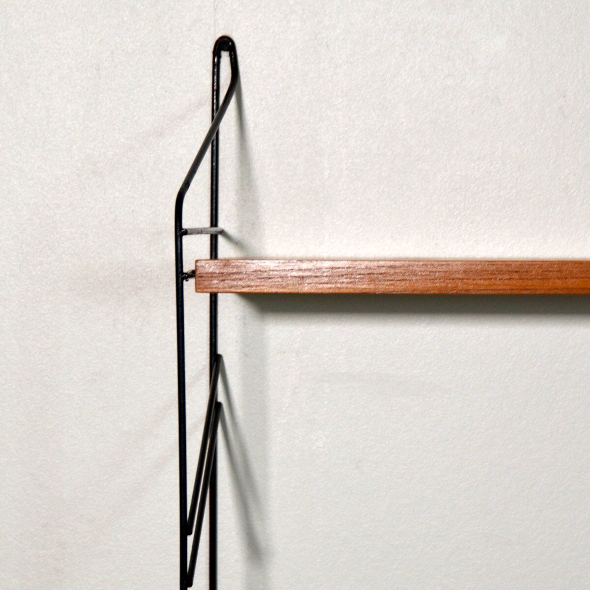 String shelf by Nisse Strinning 1960s