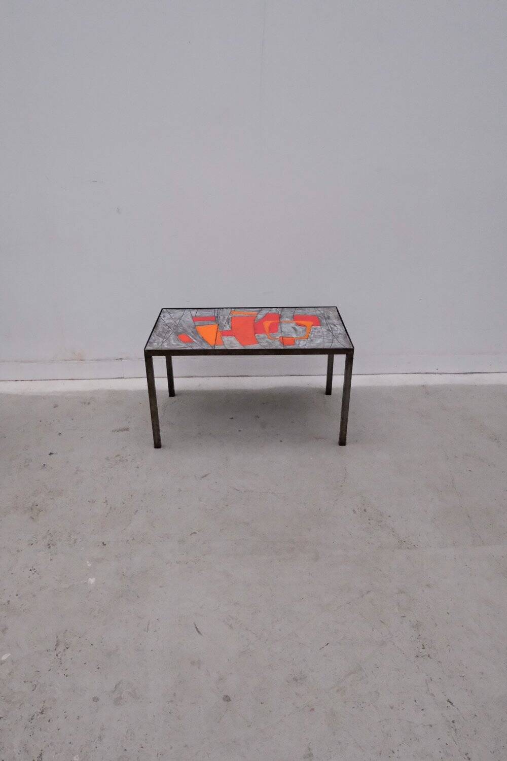 Table basse de robert et jean cloutier en pierre de lave émaillé, 1960