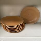 8 assiettes en grès vintage