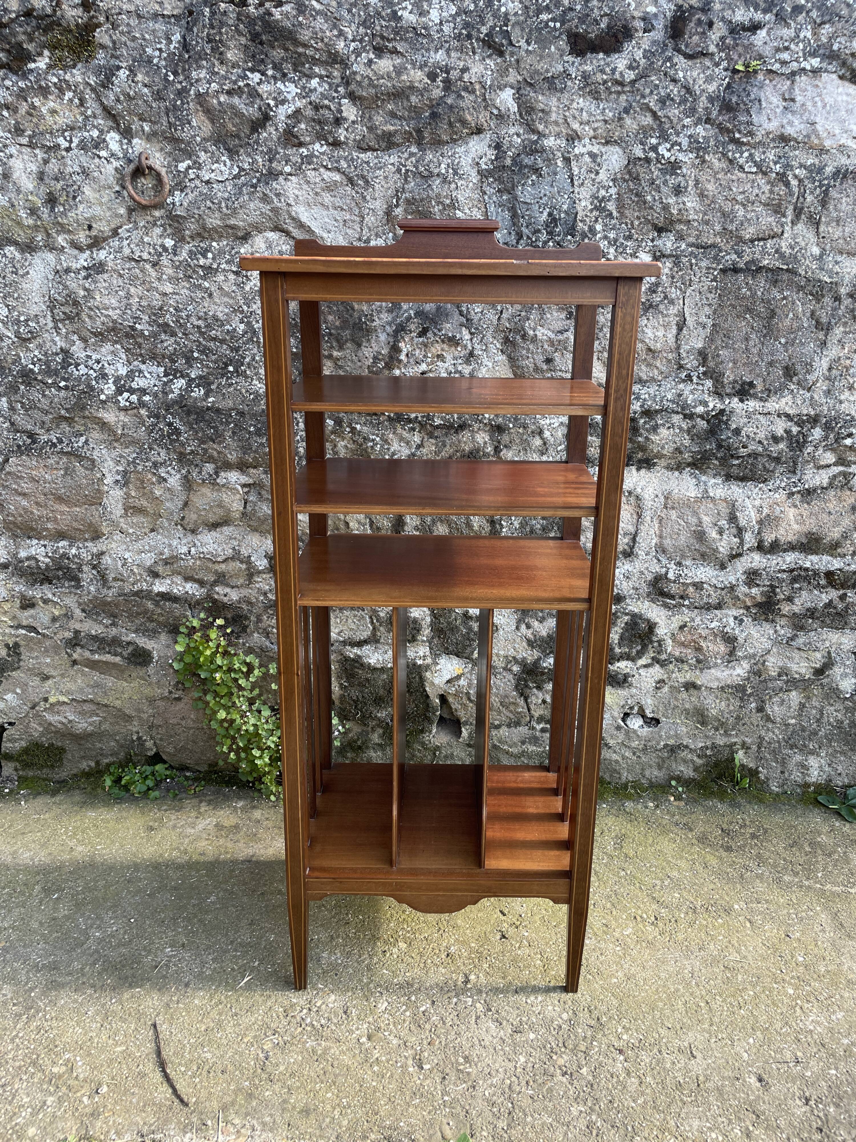 Meuble bibliothèque porte-revues, porte-vinyles, porte-partitions