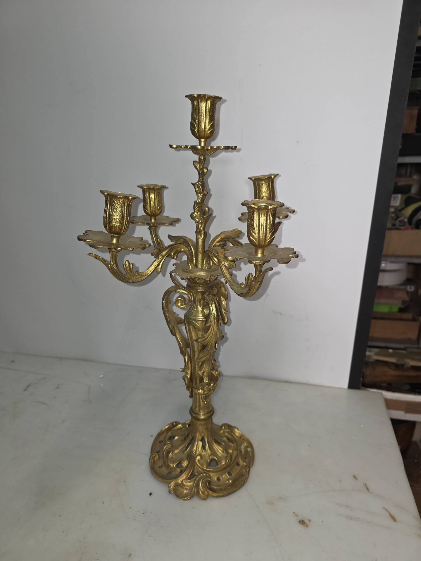 Louis XV style chandelier in gilded bronze