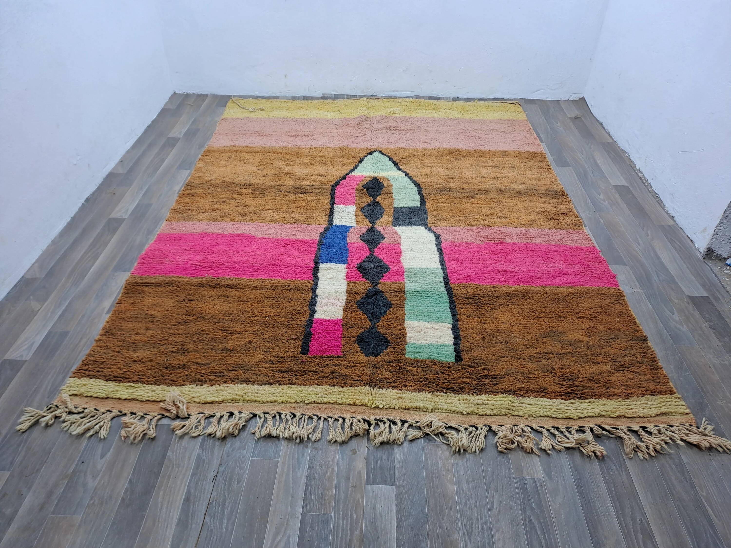 Traditional Berber rug in natural wool 3x2 m