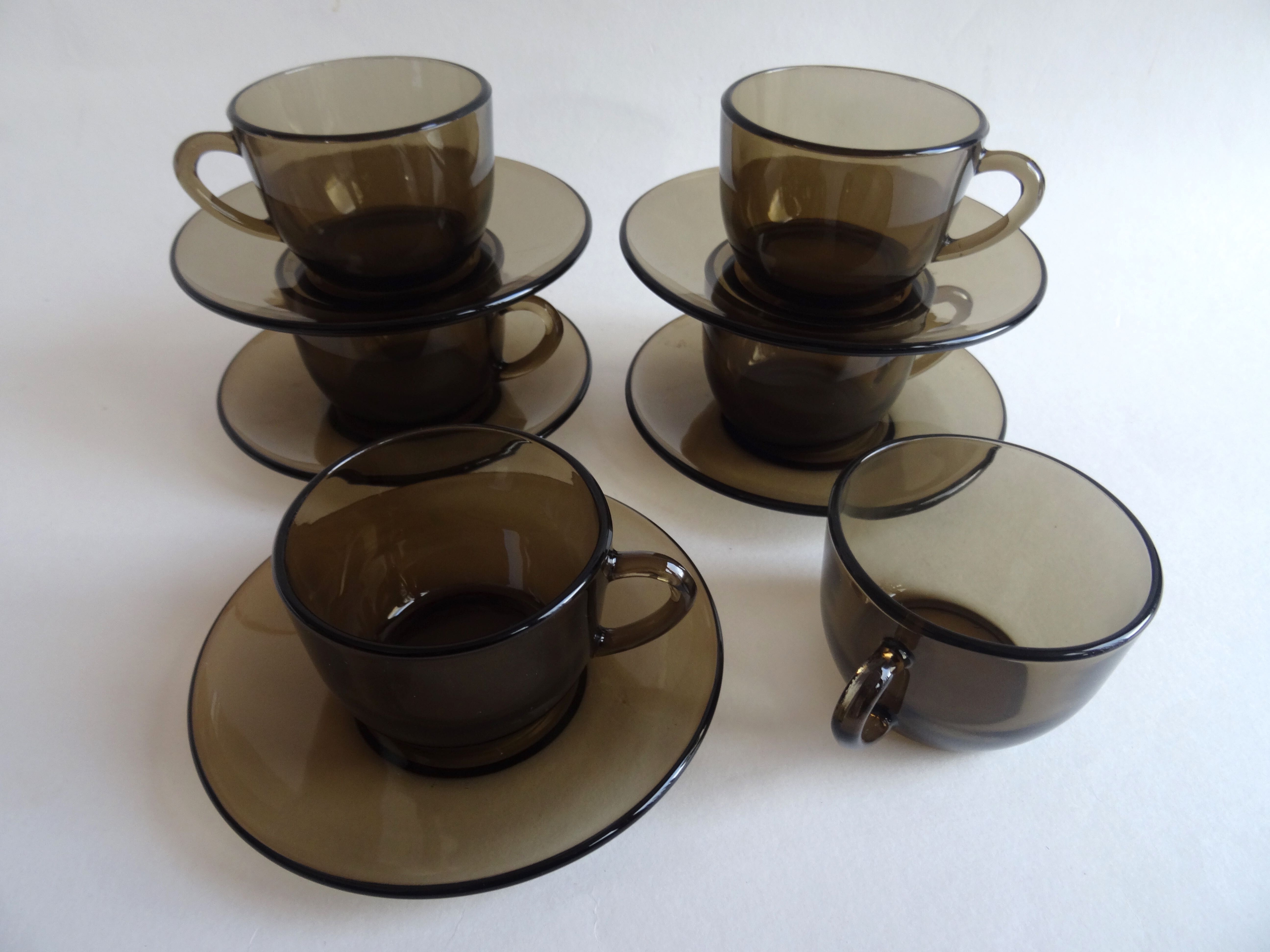 Brown Vereco coffee cups