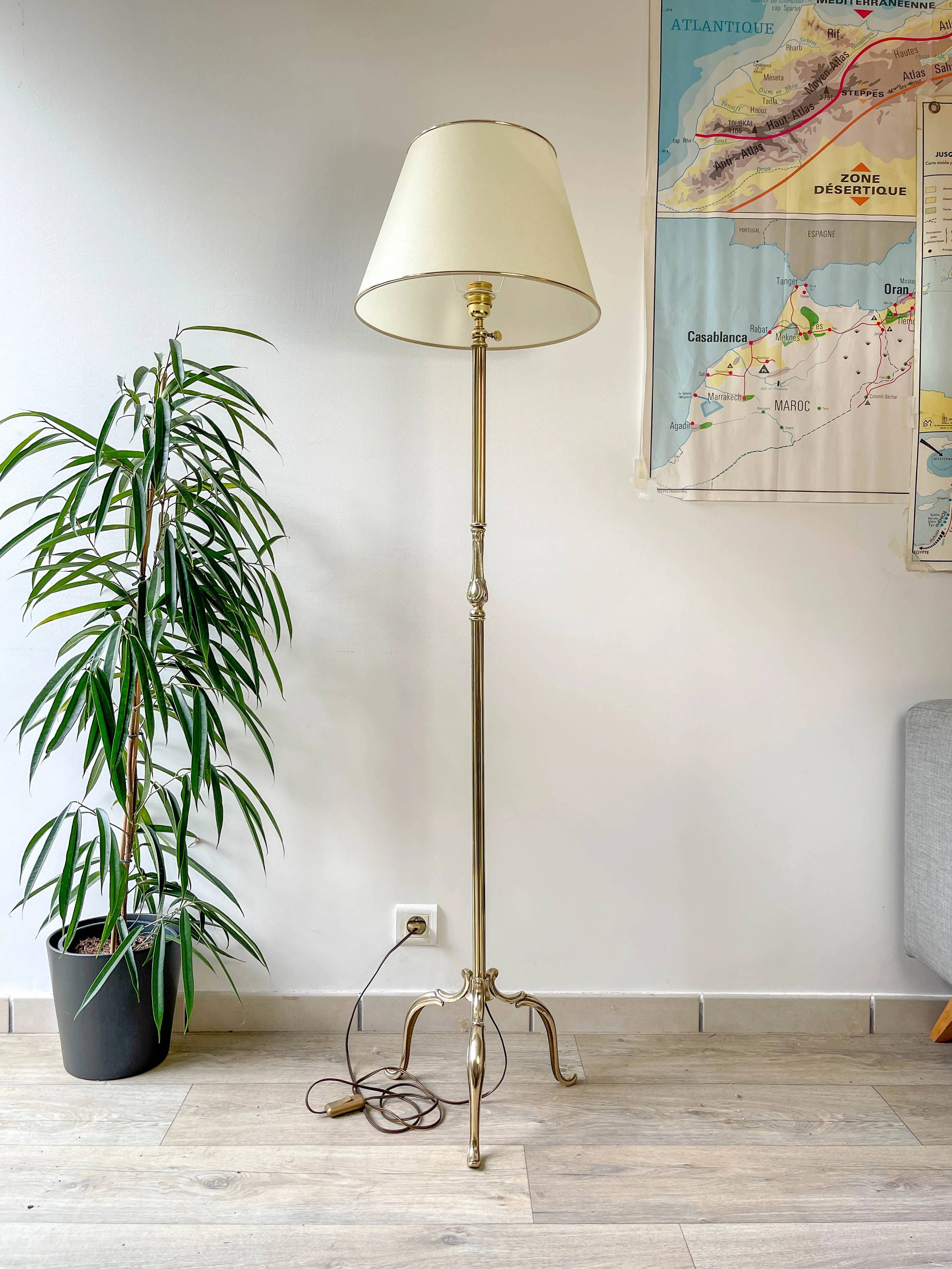 Vintage bronze and brass tripod floor lamp from the 1960s/70s – Adjustable height 190 cm