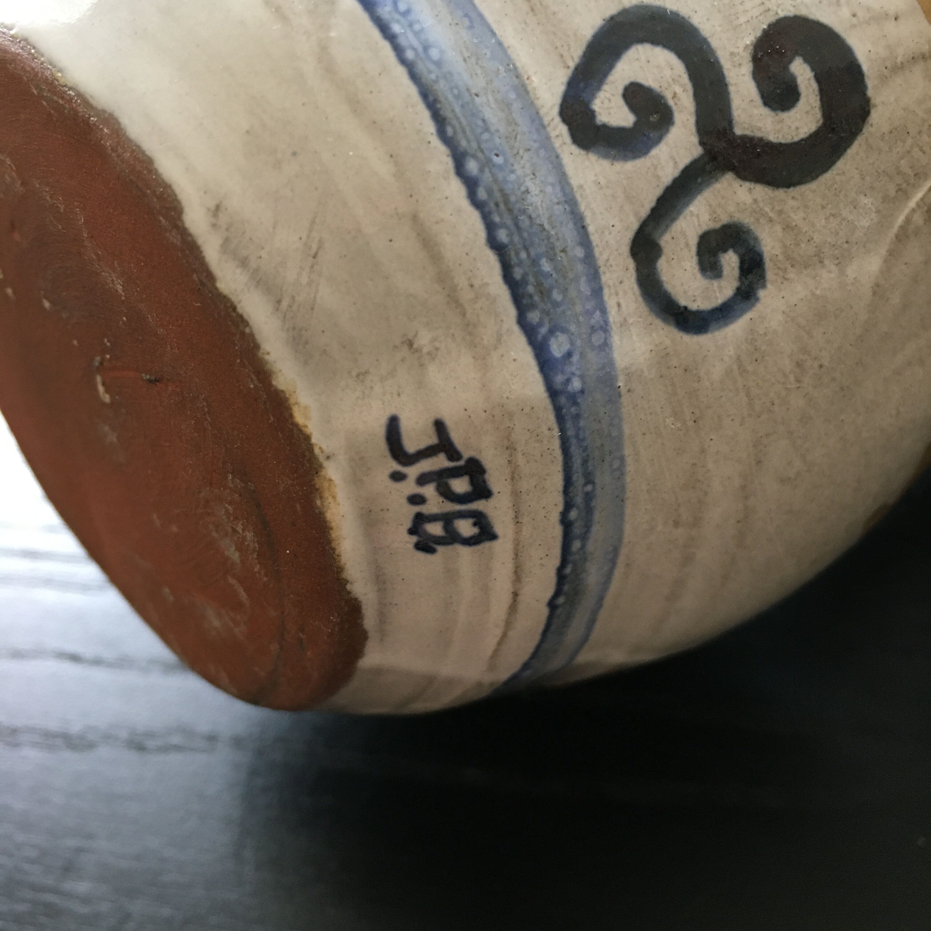 Lot 3 cider pitchers Breton décor