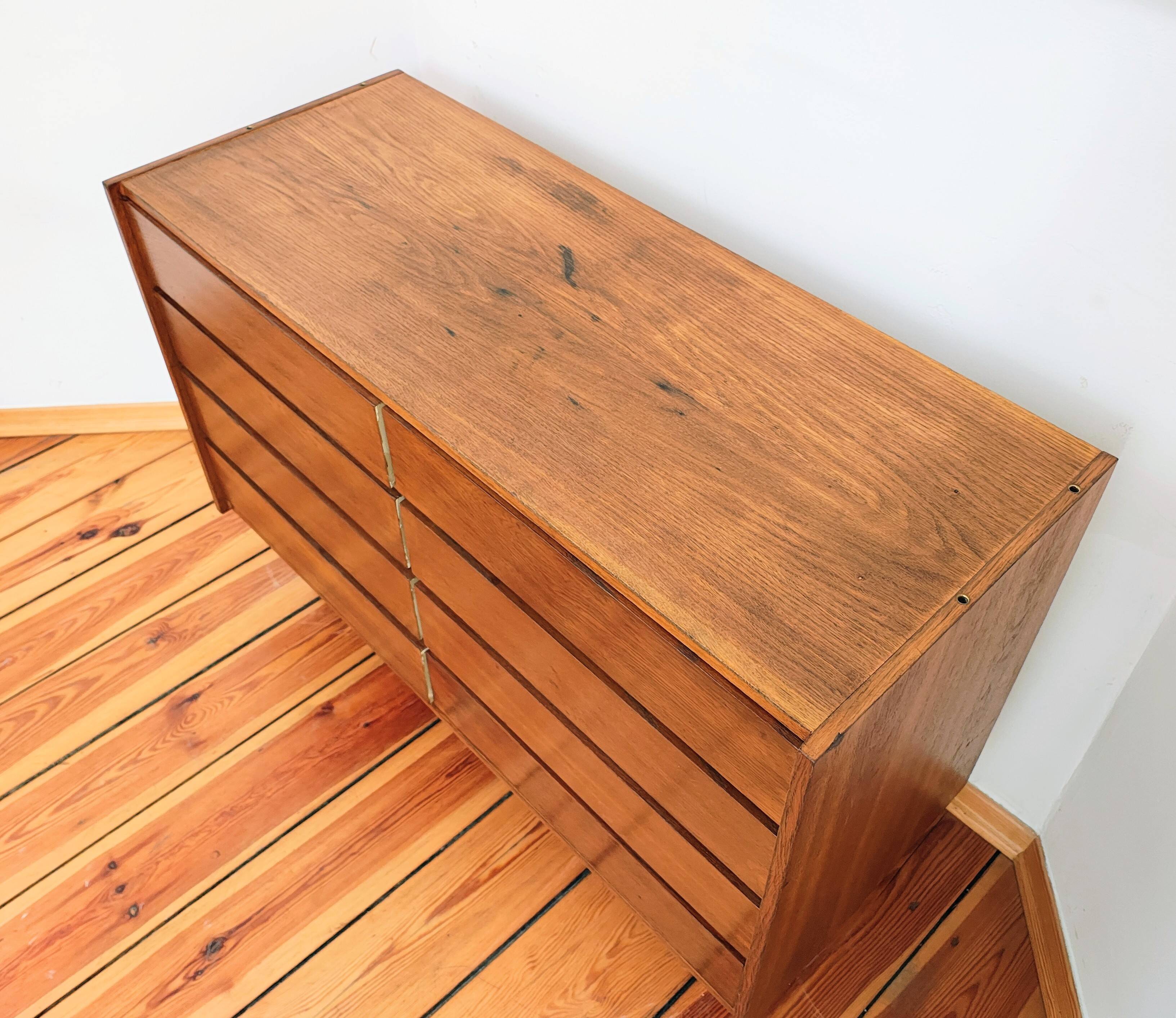 Czechoslovakian U-453 Chest of Drawers by Jiří Jiroutek for Interior Prague