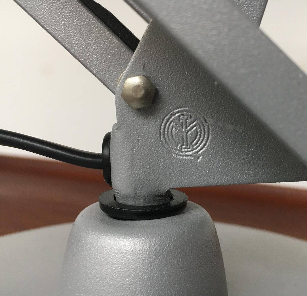 Mid-century Naskaloris work lamp by Archivio Storico for Fontana Arte.