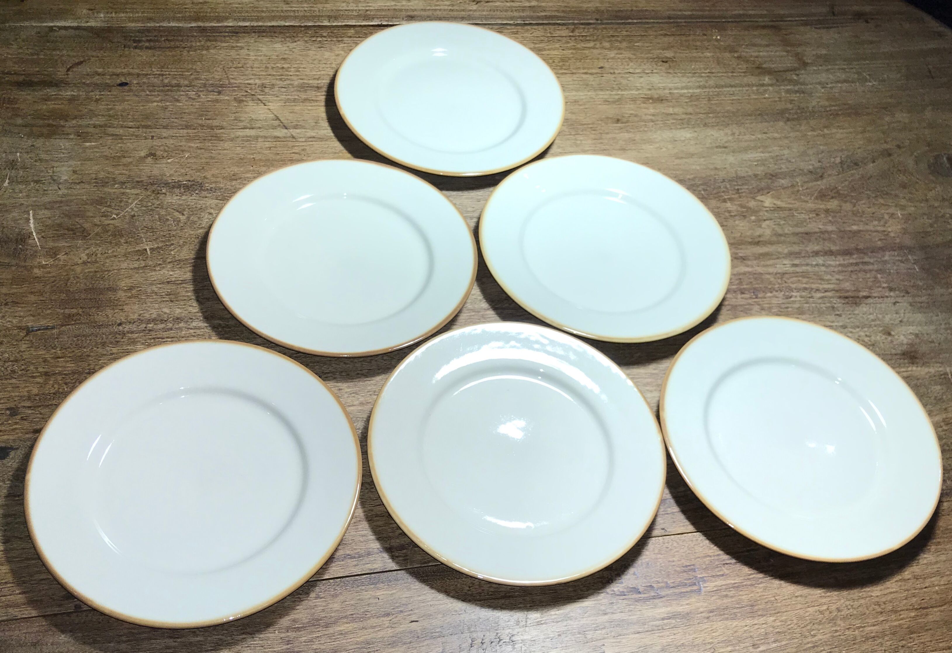Série de 6 assiettes en grès