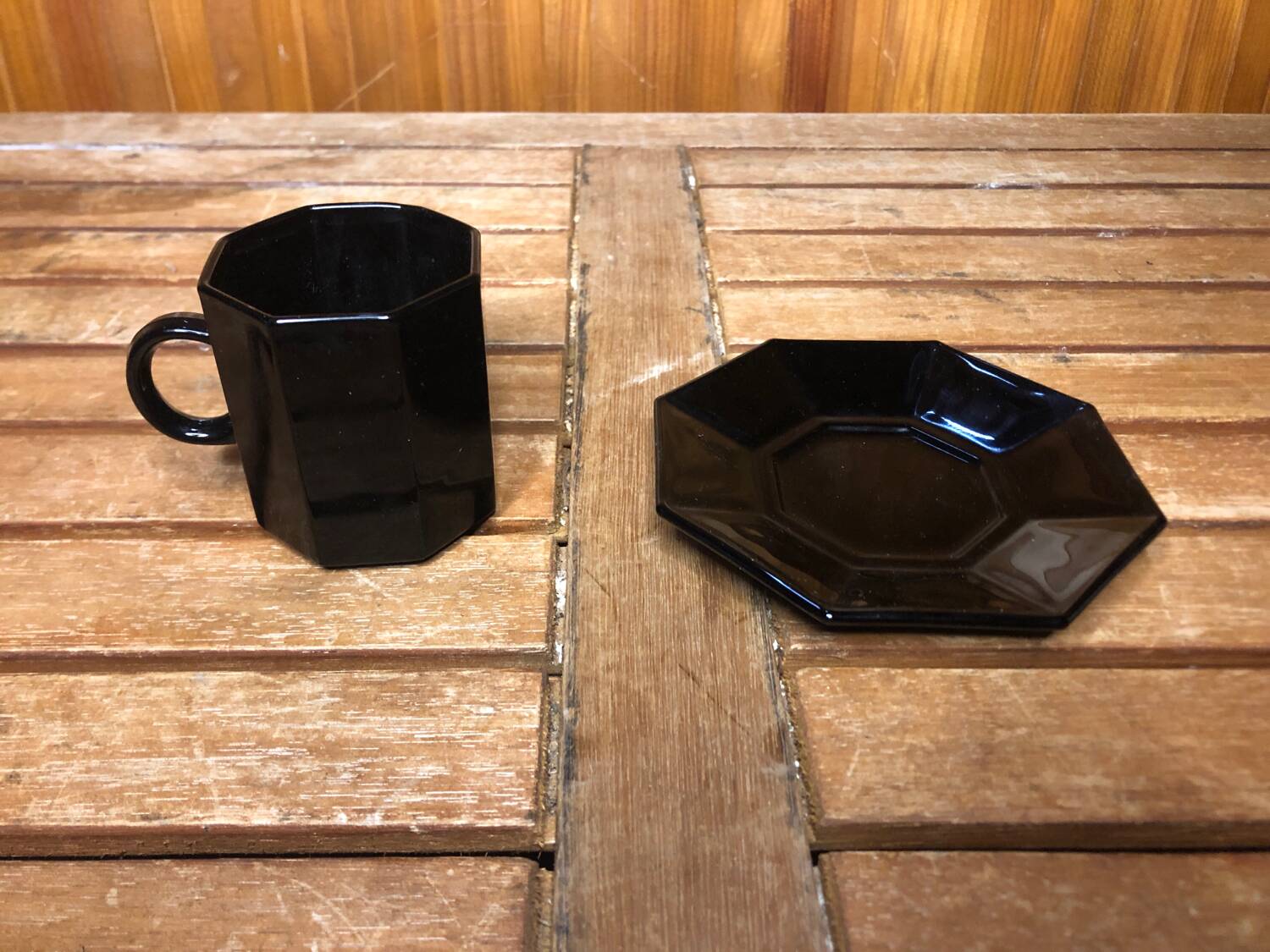 Series of 6 cups & saucers esso collection noire france vintage #a538