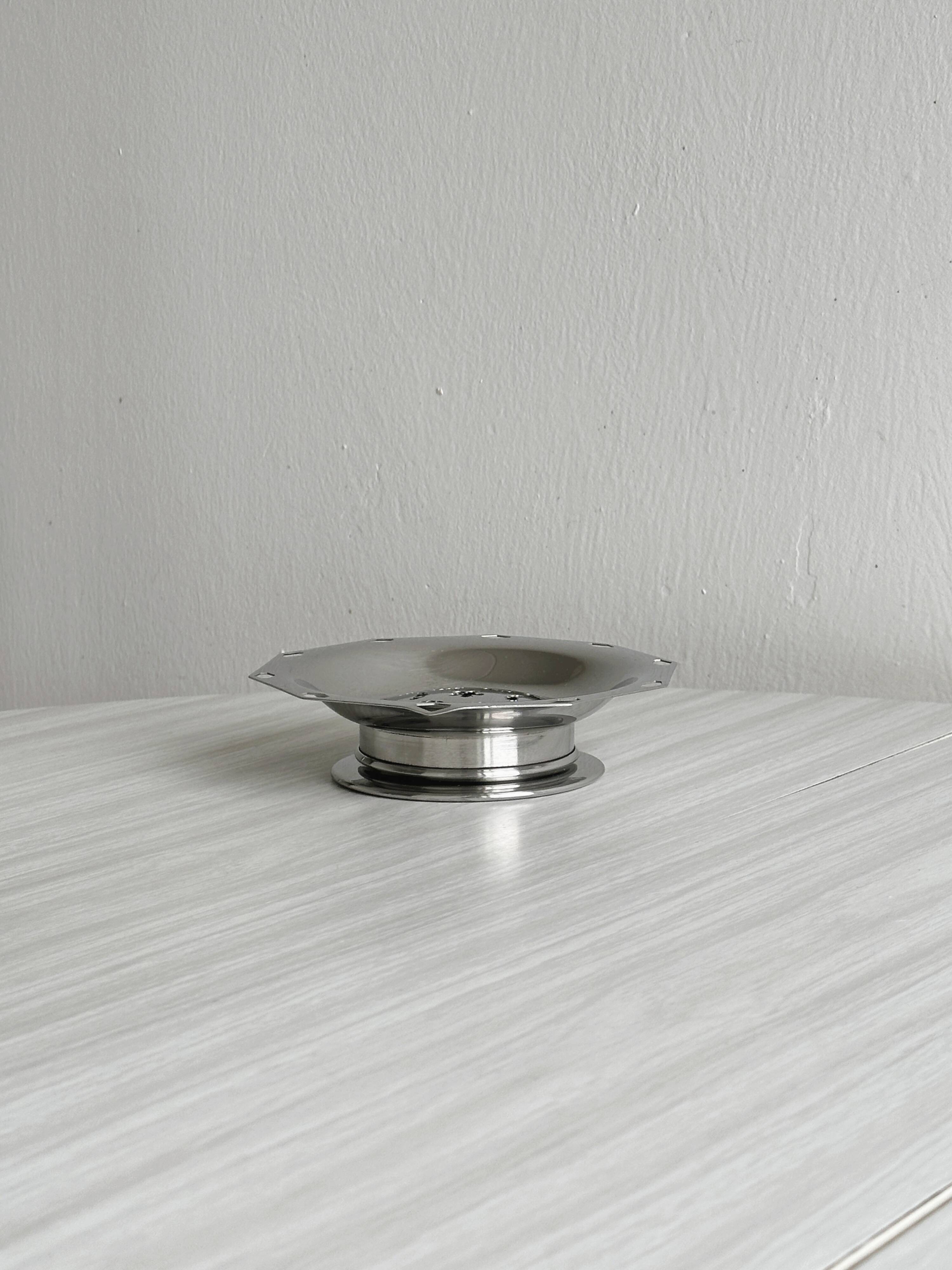 Coquillor butter dish in shiny silver metal