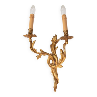 Large 20th century gilded bronze rocaille wall light