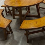 Brutalist ensemble round table 113cm and its 4 rounded stools 1960