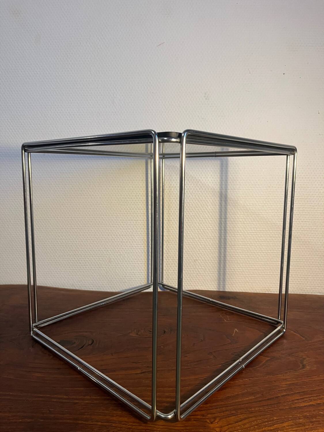 Small coffee table, isosceles side table by Max Sauze