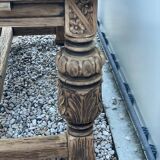 Extendable monastery table