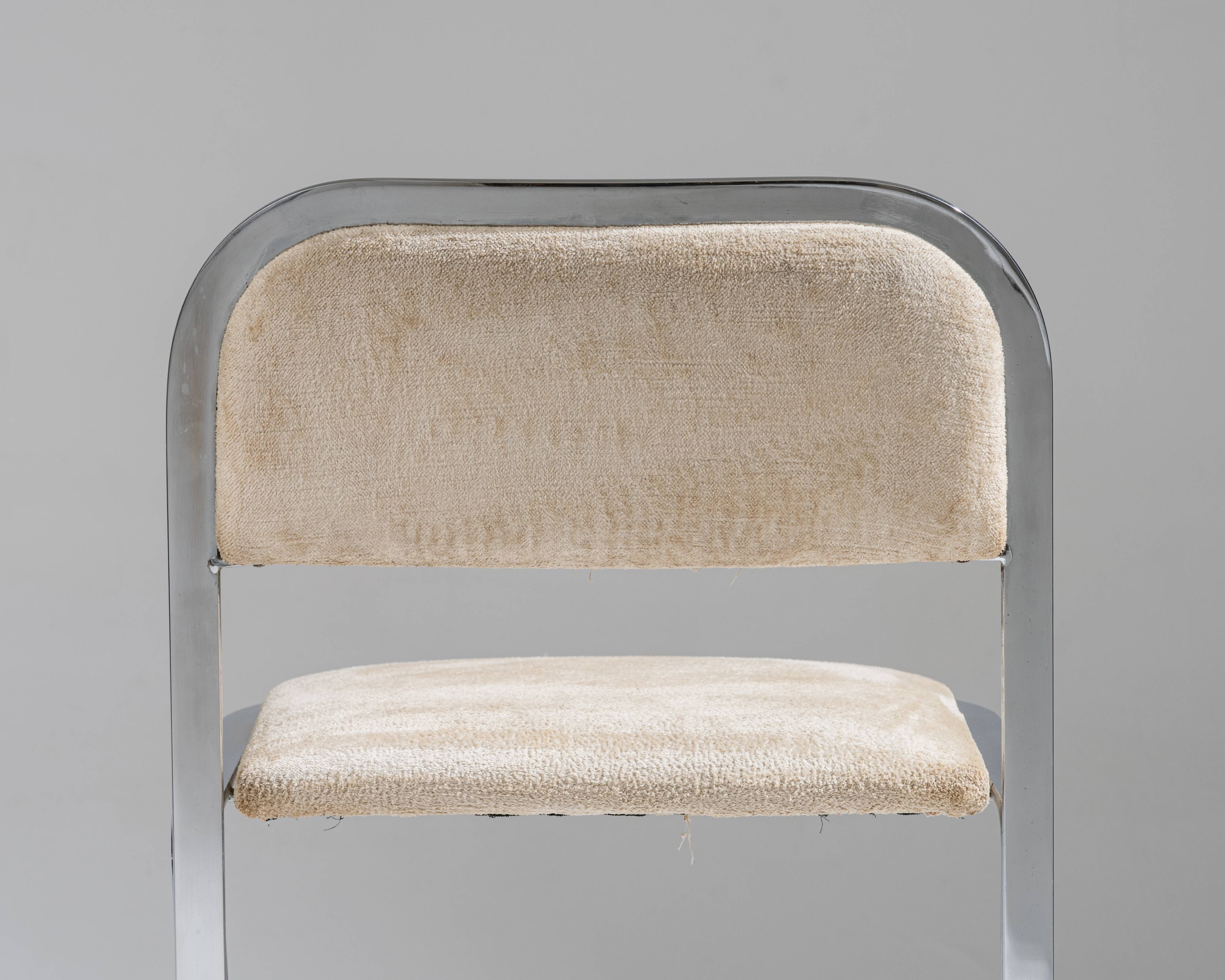 Set de 4 chaises en métal chromé et velours, 1970s