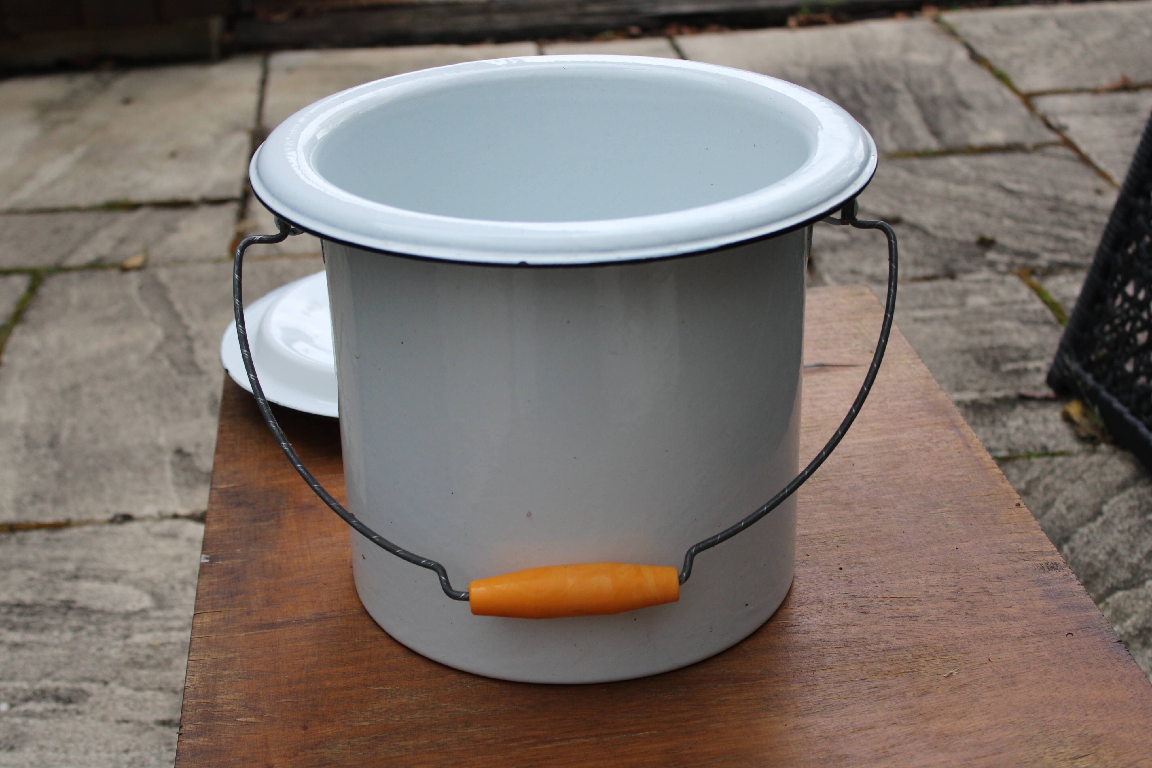 White enamelled bucket