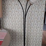 Lampadaire tripode métallique des années 50
