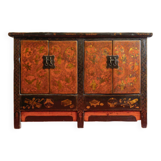 Antique Chinese low sideboard with 4 doors