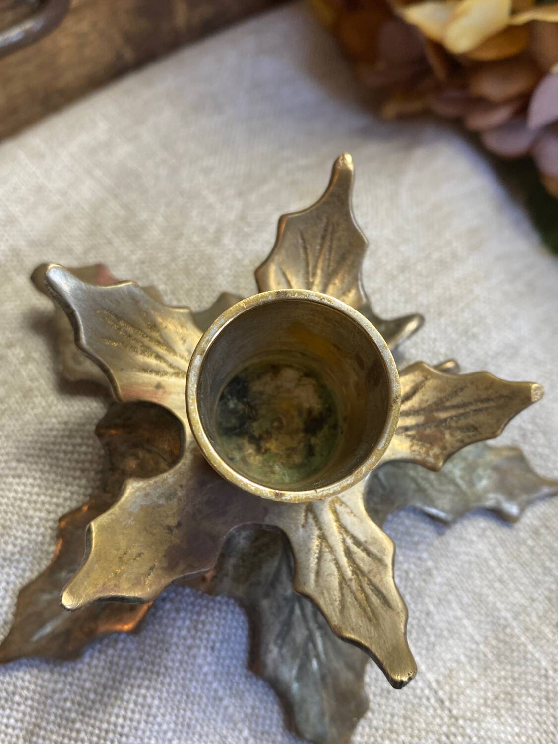 Brass leaf candle holder