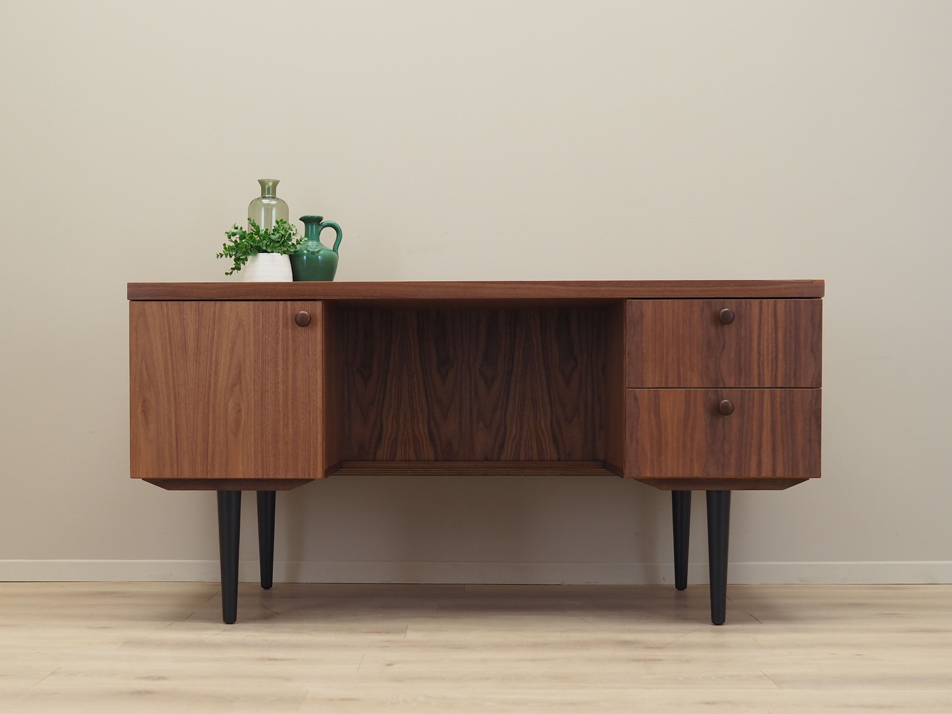 Walnut desk, Danish design, 1990s, production: Denmark