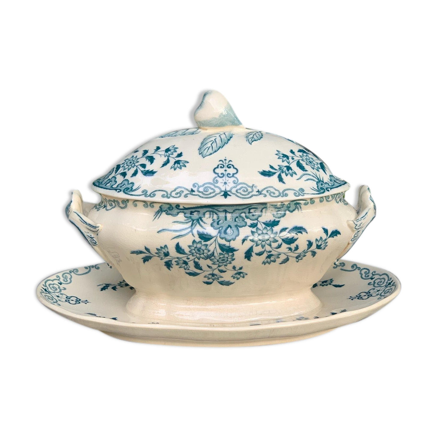 Old table sugar in earthenware Sarreguemines service Moscow 1900-1925