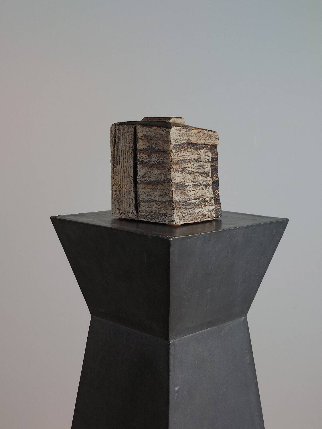 Rare cubist-painted artistic ceramic vase by Gerhard Liebenthron.