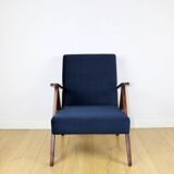 Classic armchair Var B-310 1960s vintage navy blue velvet - dark wood