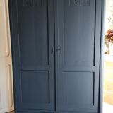 Grey cabinet