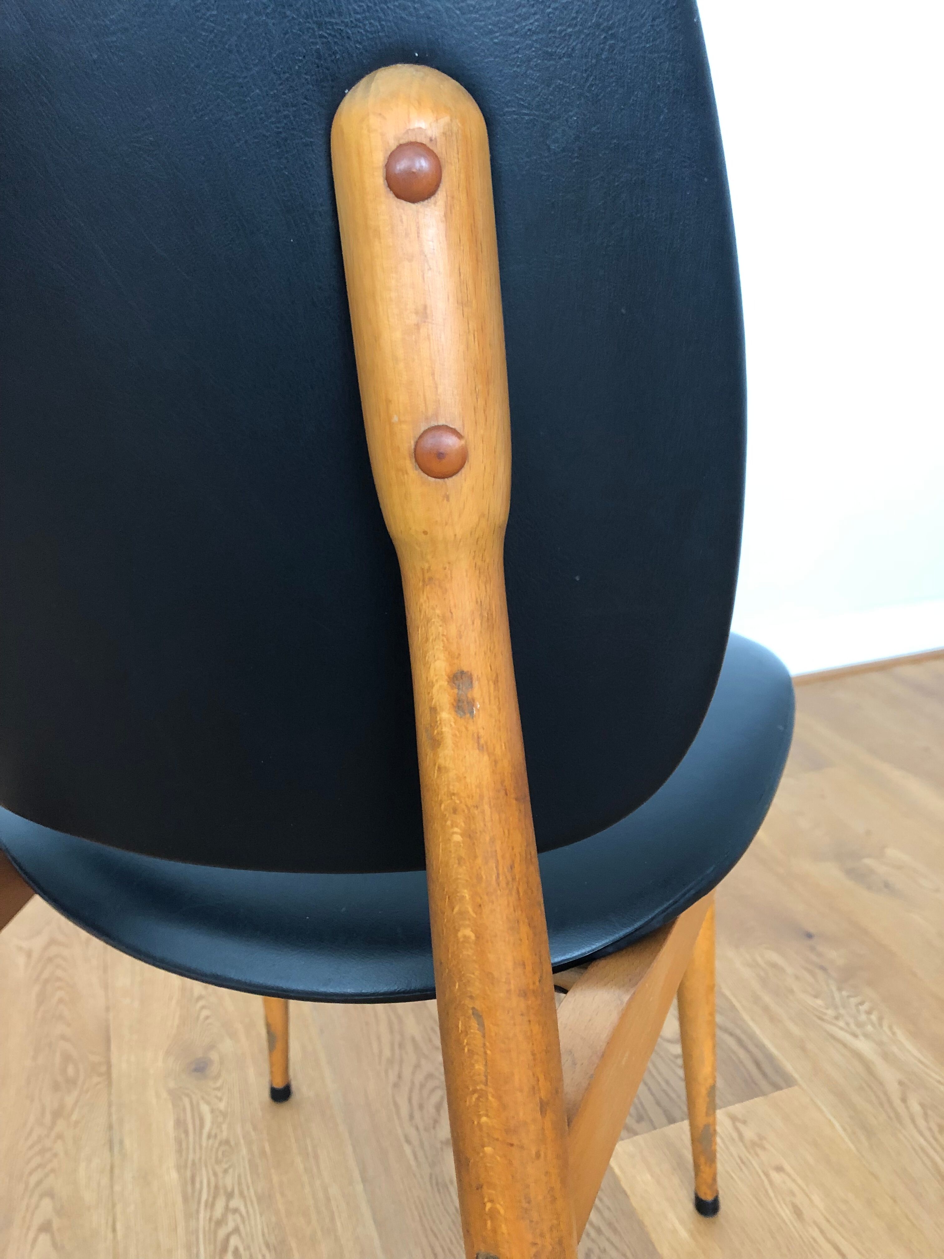 Set of 6 Pegasus chairs