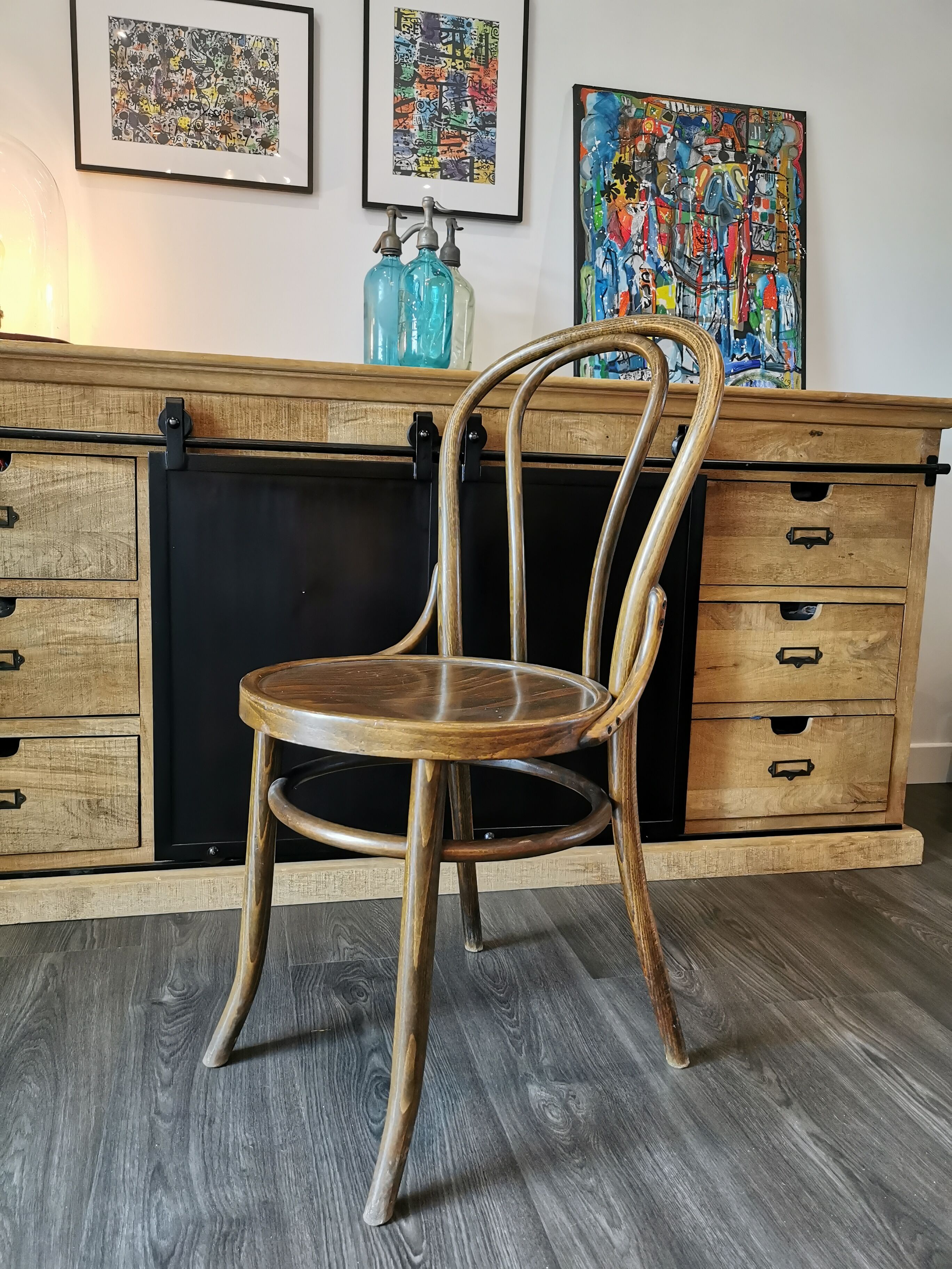 Set of 10 bistro chairs