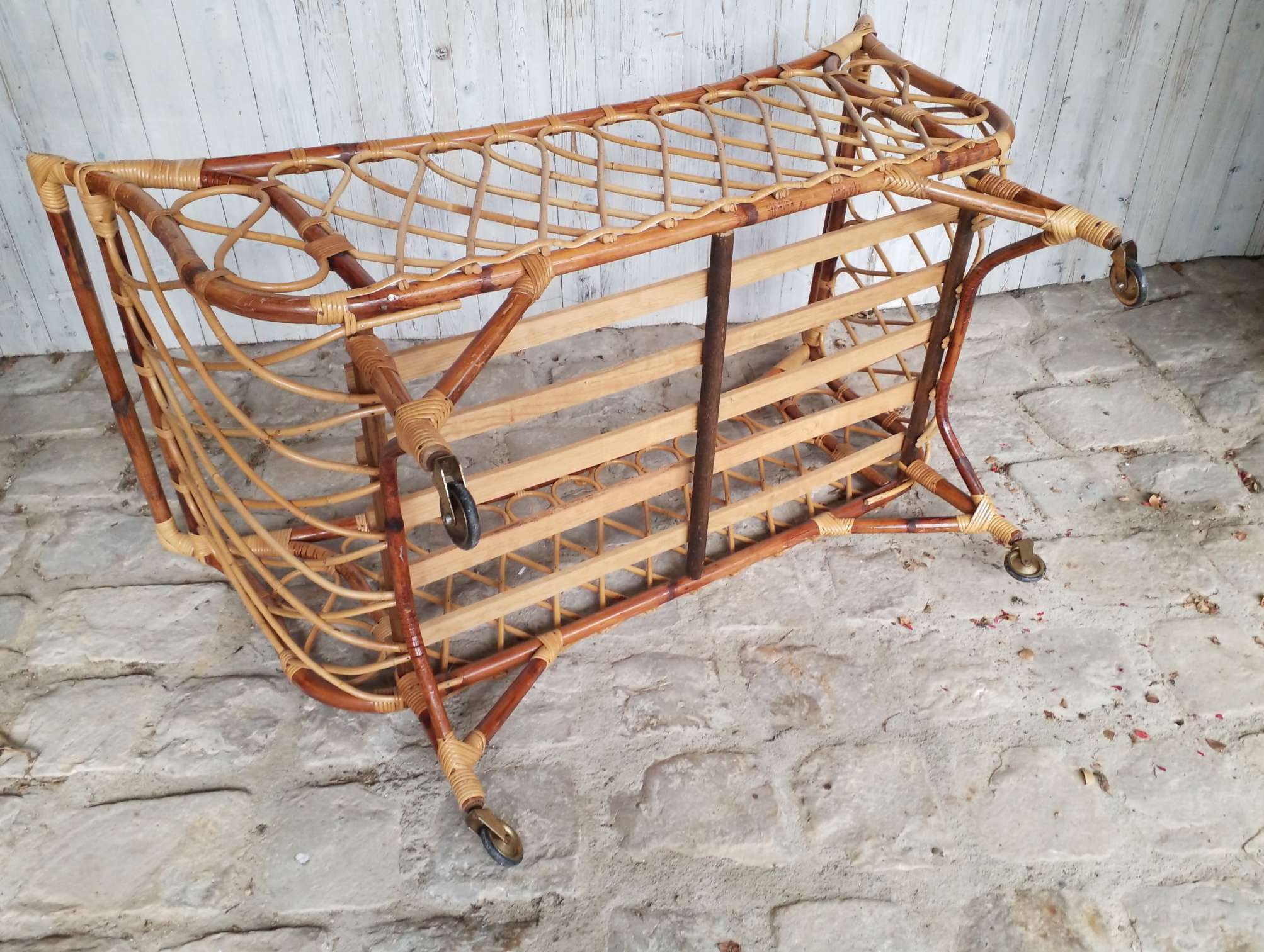 Rattan cot
