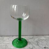 6 vintage white wine stemmed glasses