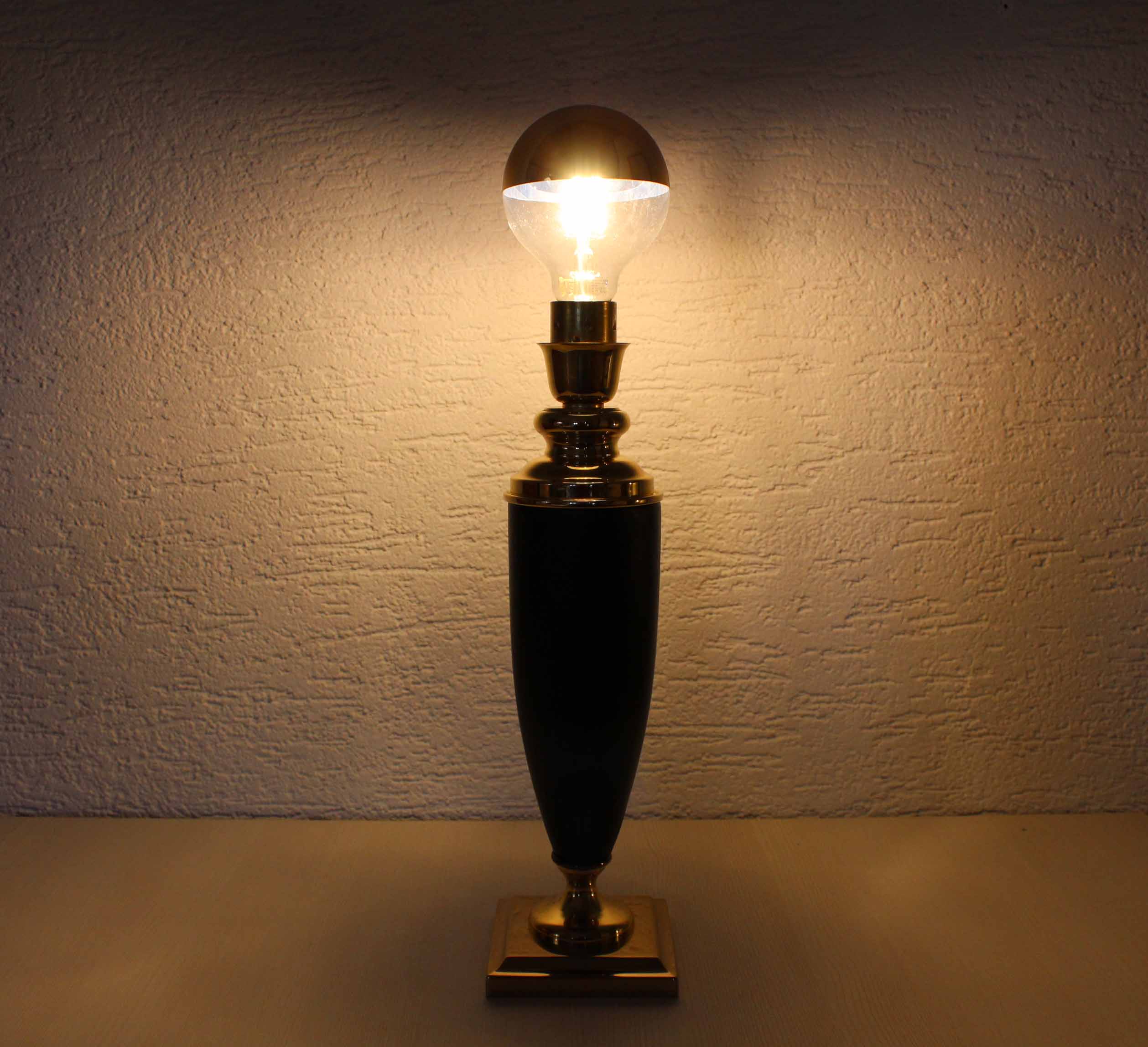 Table lamp Le Dauphin leather and brass