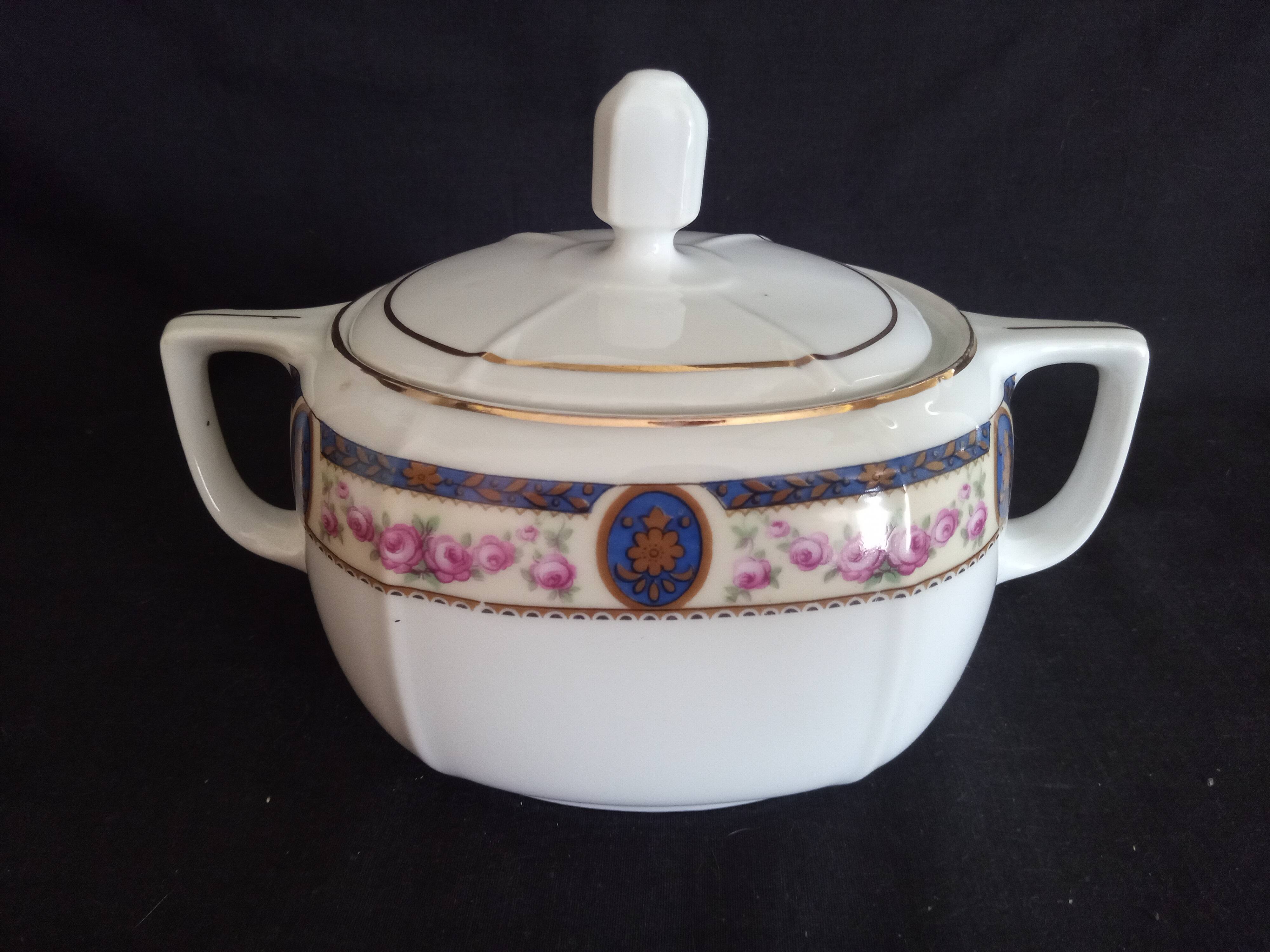 Service à café pour 12 personnes en porcelaine MZ Altrohlau CMR, Czechoslovakia, 1909 - 1922
