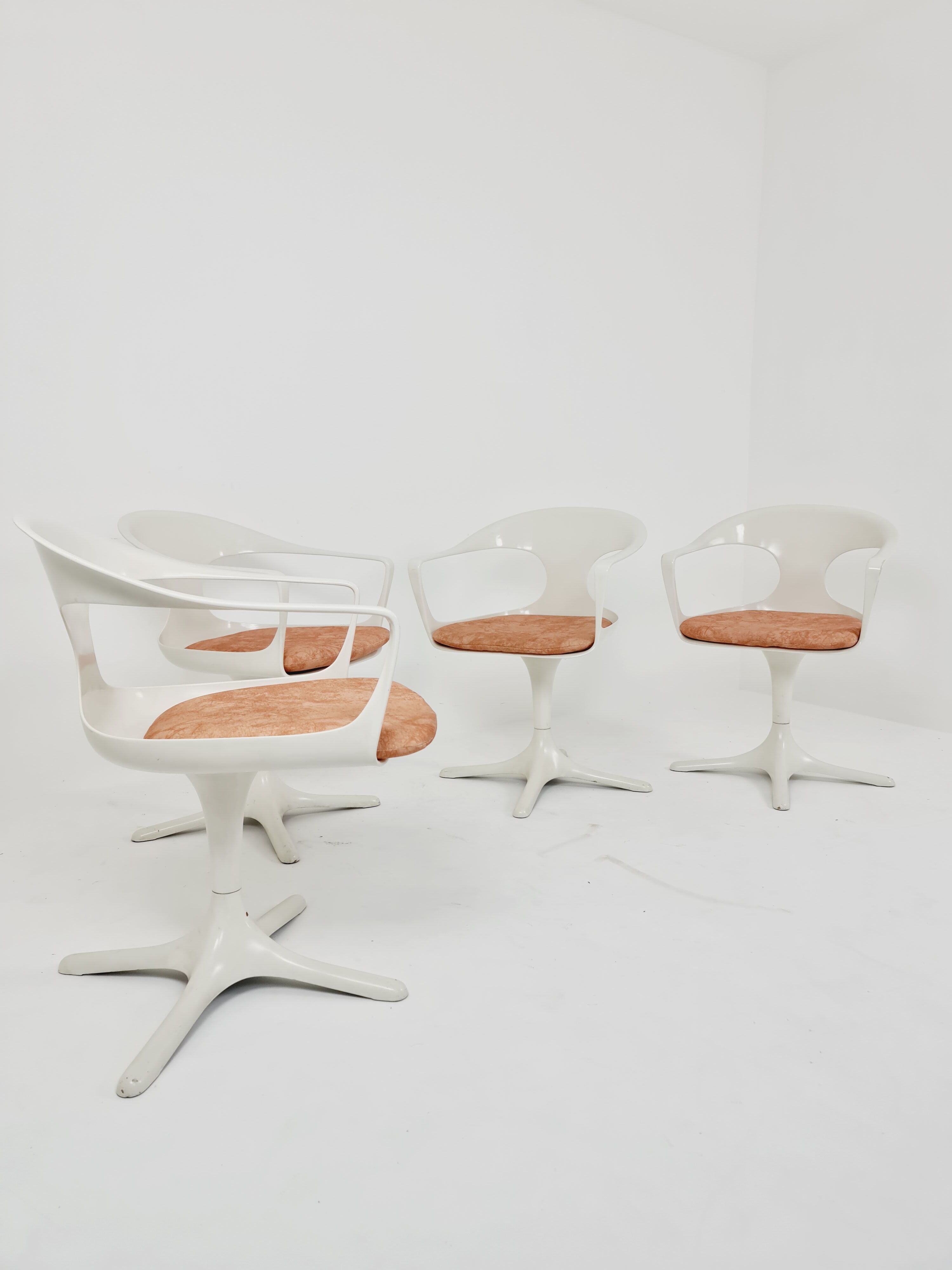 Set space age par Konrad Schäfer pour Interlübke