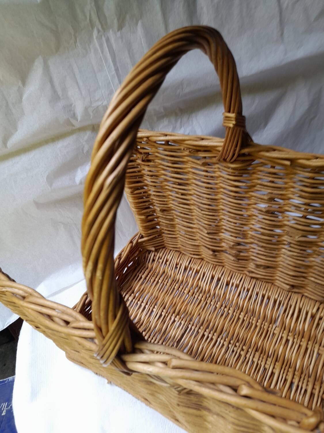 Panier rotin pour bois,niche, couture...